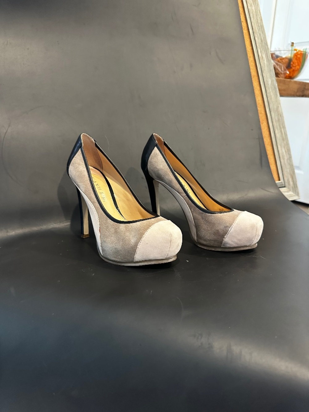 Gianni Bini Cream, Beige, & Black Leather Platform High Heel Pumps (Size 6)